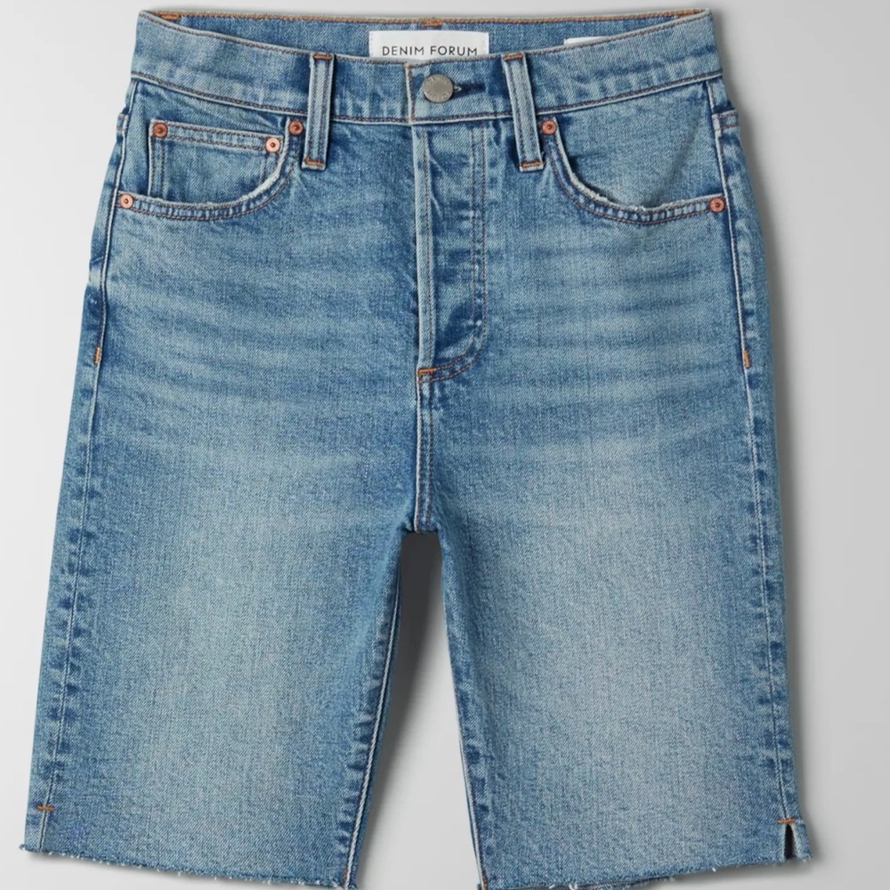 Denim Forum The Bermuda Short